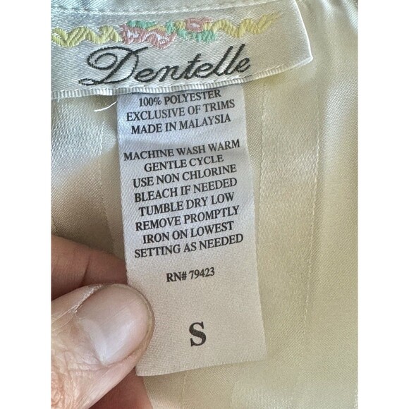 Vintage 80's Dentelle Women's Button Down Pajama Top Small Satin Striped Cream - Picture 7 of 10